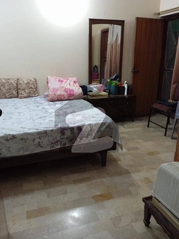 Kda Well Maintained Flat 1st Owner Residence Till Date