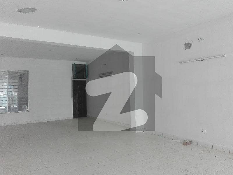 Highly-Desirable 10 Marla Building Available In Faisal Town