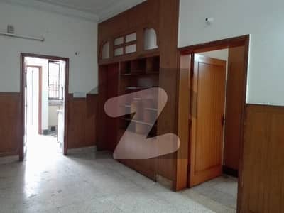 House Of 1 Kanal Available For rent In Faisal Town