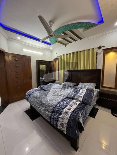 Furnished Upper Portion Size 25x40 (1000 Sq. Ft) 2 Bedroom With Attached Washroom 1 Kitchen
Open Mumty With Washroom All Facilities Available, Rent 1 Lac