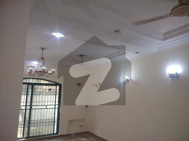 12 Double Story Beautiful Location House for Rent Johar Town Lahore