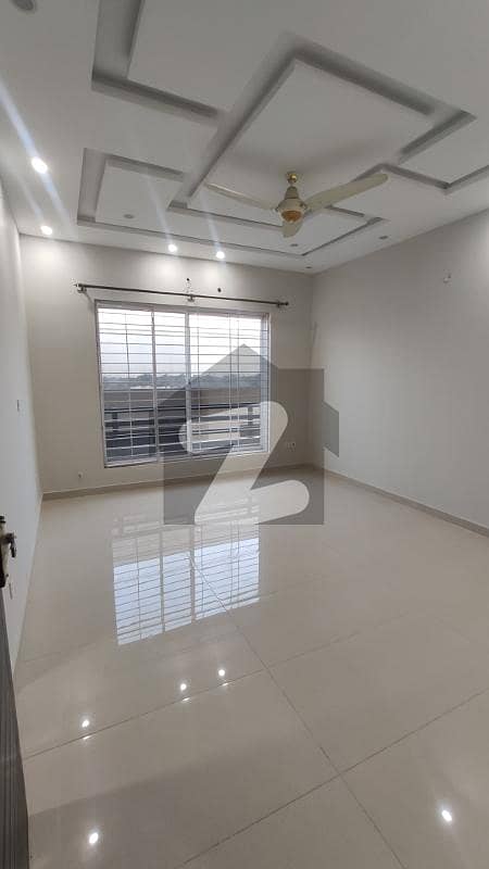 1 Kanal Upper Portion Available for Rent In DHA Phase 1
