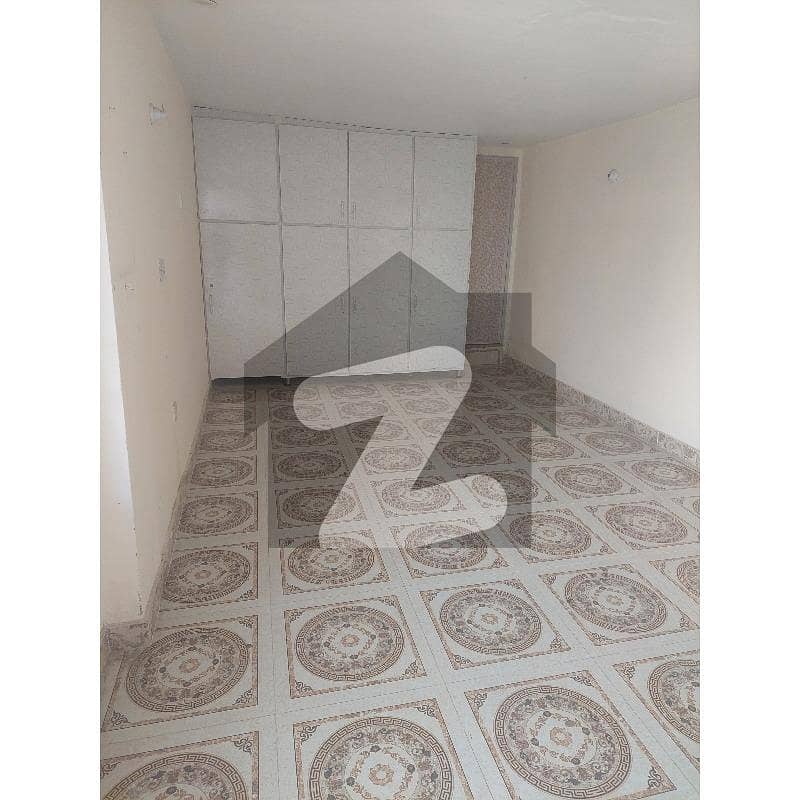 GREEN AVE 2ND TOP FLOOR 2 BED 5 MARLA SMALL FAMILY. 24000 Green Avenue