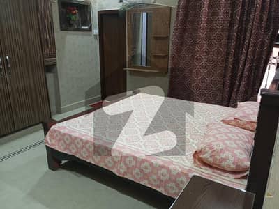 1 Kanal Fully furnished Available For Rent