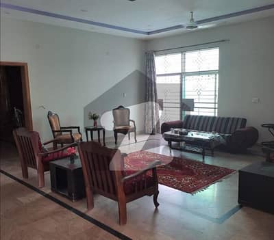 1 Kanal House In Beautiful Commercial Location Of Wapda Town Phase 1 - Block K1 In Lahore