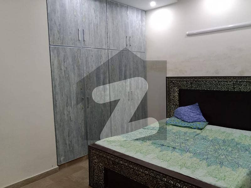 کیولری گراؤنڈ لاہور میں 4 کمروں کا 4 مرلہ مکان 2.5 کروڑ میں برائے فروخت۔