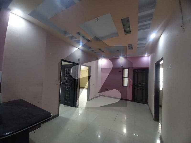 3 Bed Apartment For SALE, 7th Floor, 1200 Sq Feet Approx Block 4 Gulshan-E-Iqbal