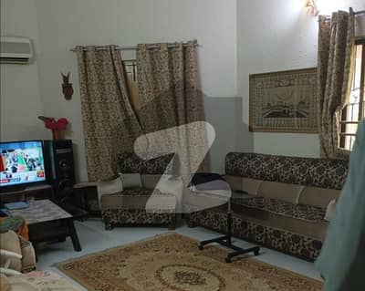 علامہ اقبال ٹاؤن ۔ نشتر بلاک علامہ اقبال ٹاؤن,لاہور میں 5 کمروں کا 7 مرلہ مکان 2.6 کروڑ میں برائے فروخت۔