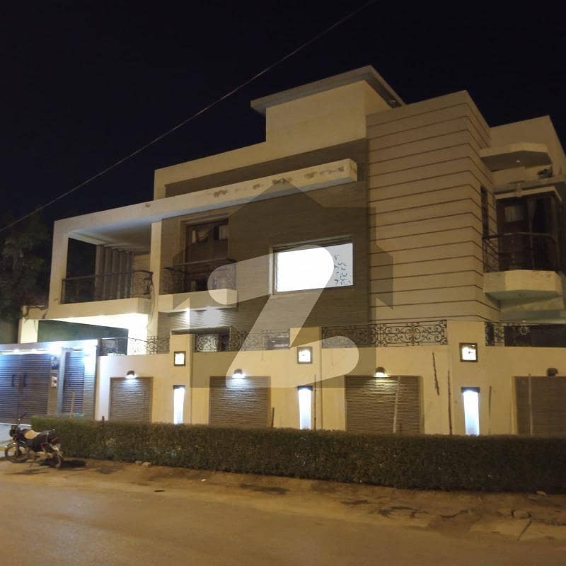 ڈی ایچ اے فیز 7 ڈی ایچ اے ڈیفینس,کراچی میں 6 کمروں کا 16 مرلہ مکان 10.25 کروڑ میں برائے فروخت۔