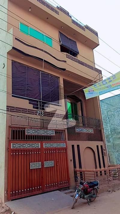 وزیر ٹاؤن راولپنڈی میں 5 کمروں کا 5 مرلہ مکان 1.3 کروڑ میں برائے فروخت۔