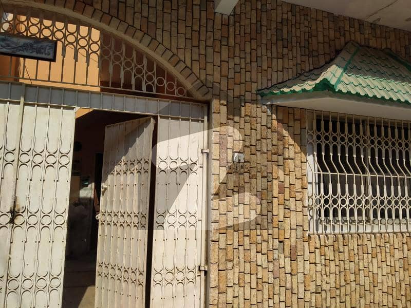 150 Yards Leased House 5 Bed Rooms