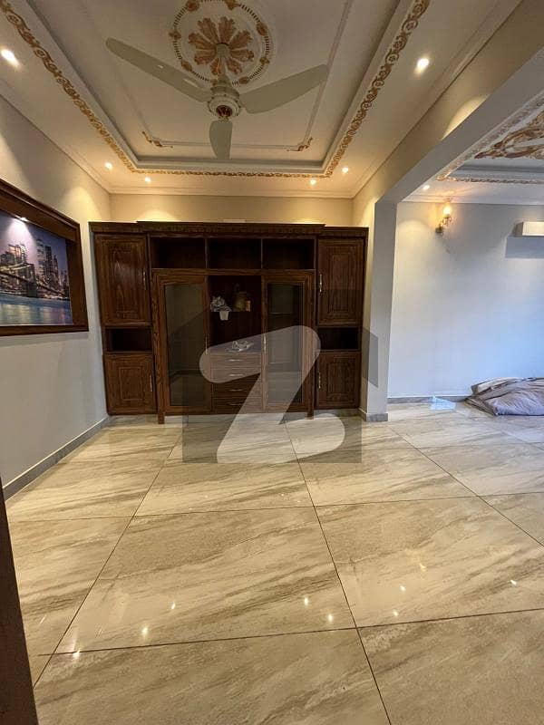 Lower Portion For Rent In G-13 Lower Portion For Rent In G-13