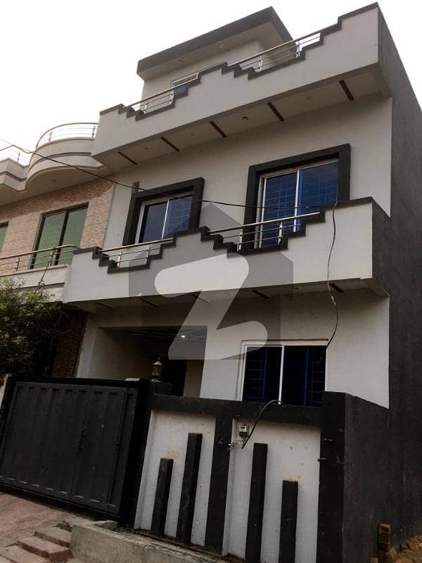 3.5 Marla Double storey luxury Brand new house for sale in i-14/3. demand 1.65 crore