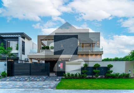 1 Kanal Ultra-Modern Design House For Sale At Hot Location Near To Park