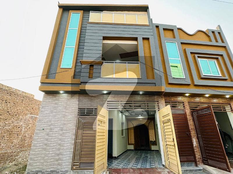 ورسک روڈ پشاور میں 4 کمروں کا 4 مرلہ مکان 1.1 کروڑ میں برائے فروخت۔