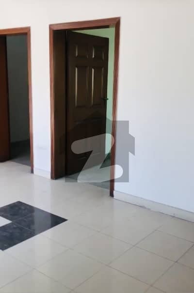 10 Marla 4 Bedrooms House Available For Rent Sec E Askari 10 Lahore
