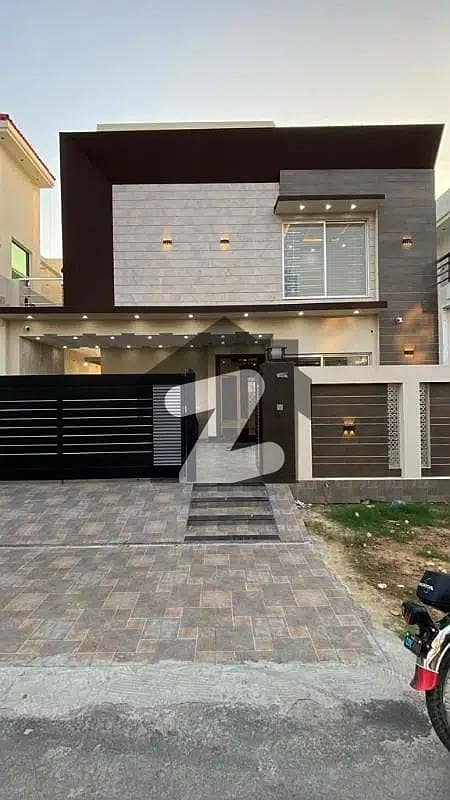 5 Beds 10 Marla Brand New House For Sale Located In Central Park Lahore