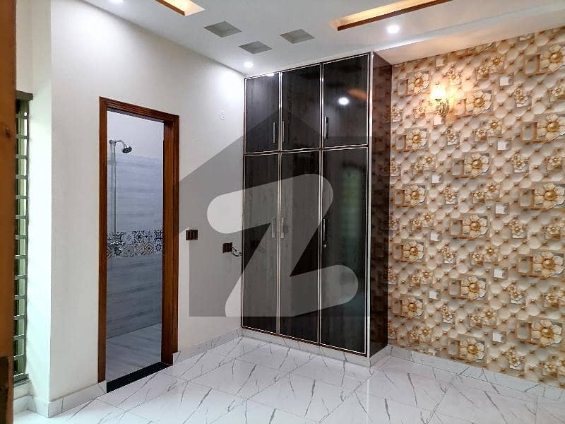 ال-حمد گارڈنز پائن ایونیو,لاہور میں 4 کمروں کا 4 مرلہ مکان 1.55 کروڑ میں برائے فروخت۔