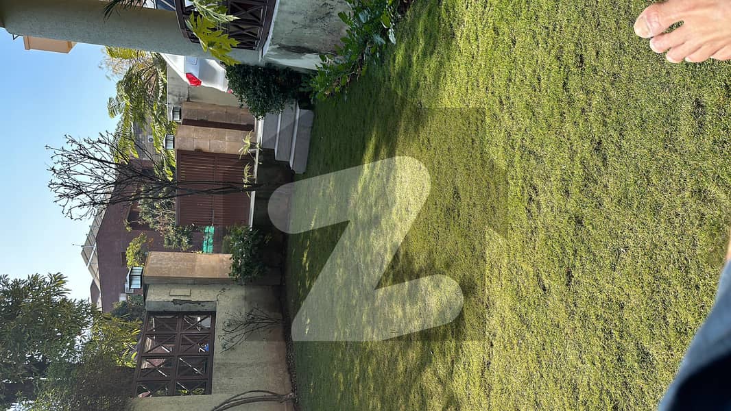 6 Bed House With Basement In Fazaia Colony Expressway Fazaia Colony