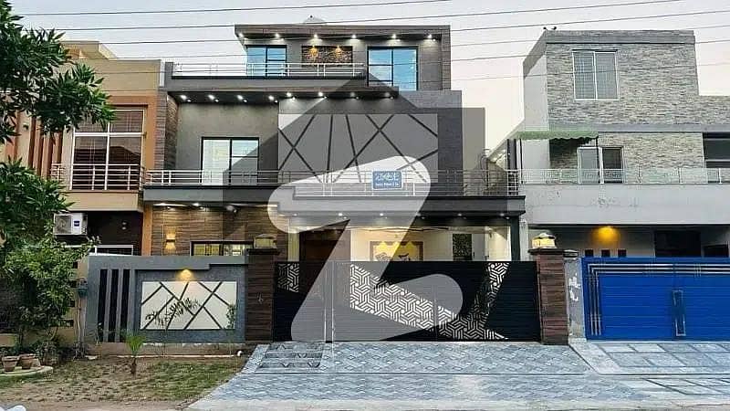 5 BEDS BRAND NEW 10 MARLA HOUSE FOR SALE CENTRAL PARK LAHORE