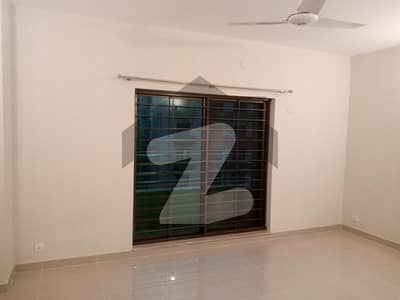 10 Marla 4 Bed New Design Flat For Rent In Askari 11 Sector B Lahore