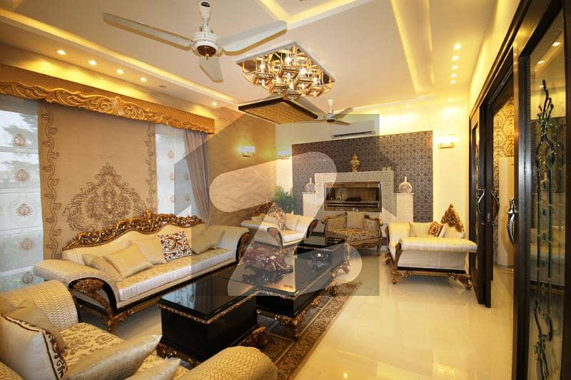 ڈی ایچ اے فیز 6 ڈیفنس (ڈی ایچ اے),لاہور میں 5 کمروں کا 1 کنال مکان 8.25 کروڑ میں برائے فروخت۔