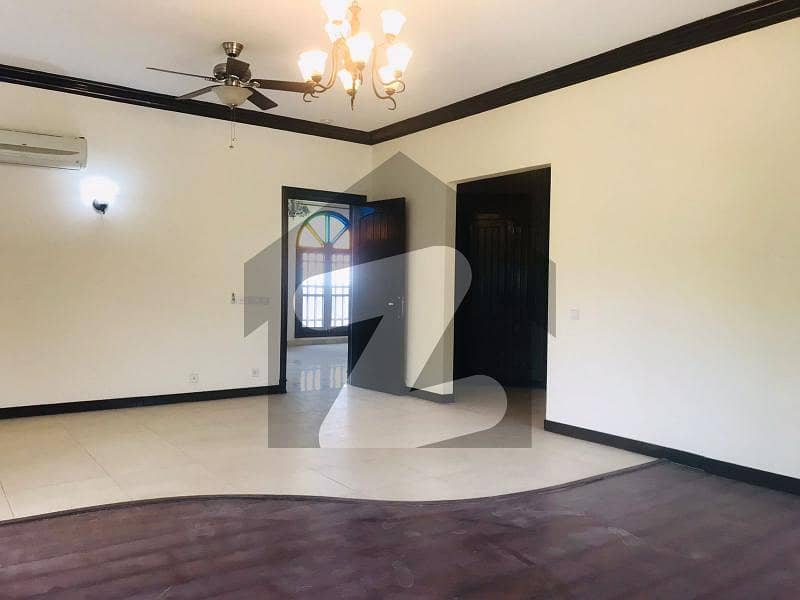Brand New 5 Bedroom House Available In F-10 For Rent