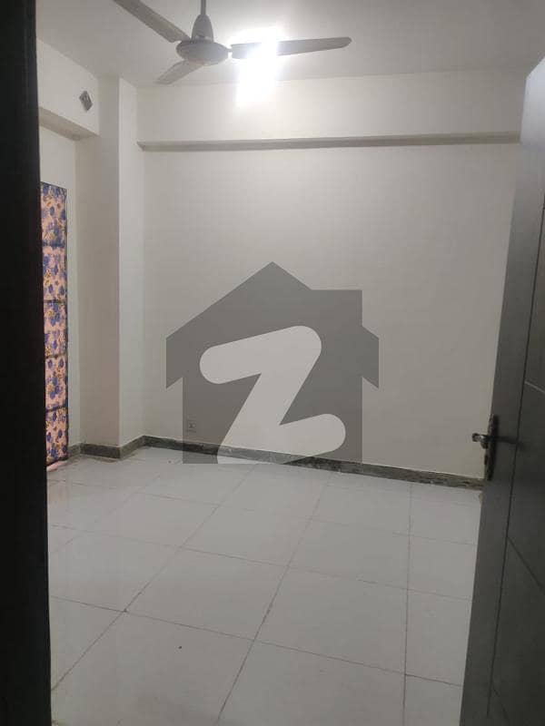 1 Bed Unfarnished Flat Available For Rent In E-11 Islamabad