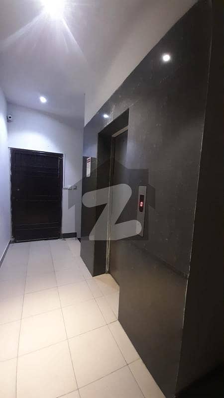 Office Available For Sale At Zamzama Commercial