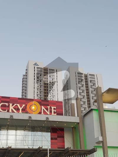 3Bed/D/D Apartment Road Side Luckyone Apartment Located in, Rashid Minhas Road Opposite to UBL Sports Complex,