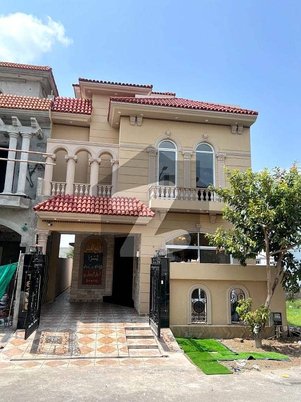 5 marla house available for sale in DHA phase 9 town