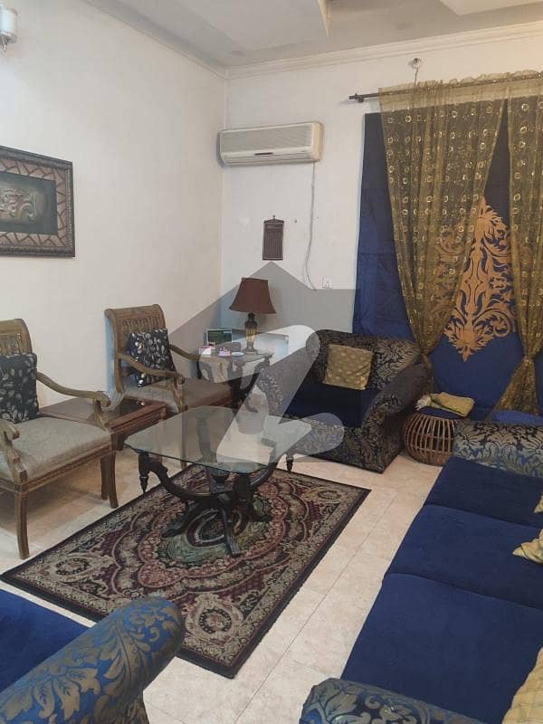جوہر ٹاؤن فیز 2 جوہر ٹاؤن,لاہور میں 4 کمروں کا 5 مرلہ مکان 2.25 کروڑ میں برائے فروخت۔