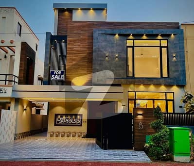 10 Marla House For Sale In Tulip Block Bahria Town Lahore