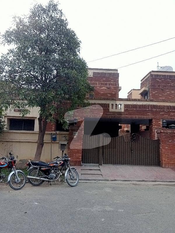10 Marla House Facing Park Good Location For Rent In Punjab Government Servant Housing Scheme Mohlanwal Lahore