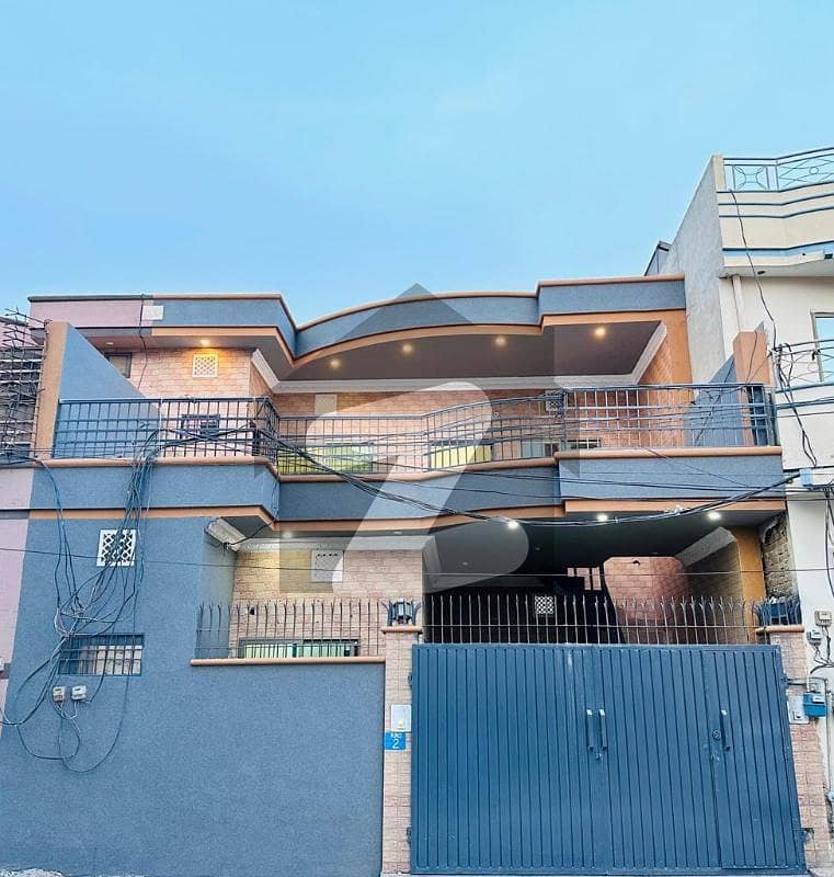 رفیع قمر روڈ بہاولپور میں 5 کمروں کا 5 مرلہ مکان 1.2 کروڑ میں برائے فروخت۔