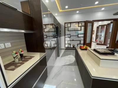 1 Kanal Upper Portion Available For Rent In Overseas A Block Bahria Town Lahore