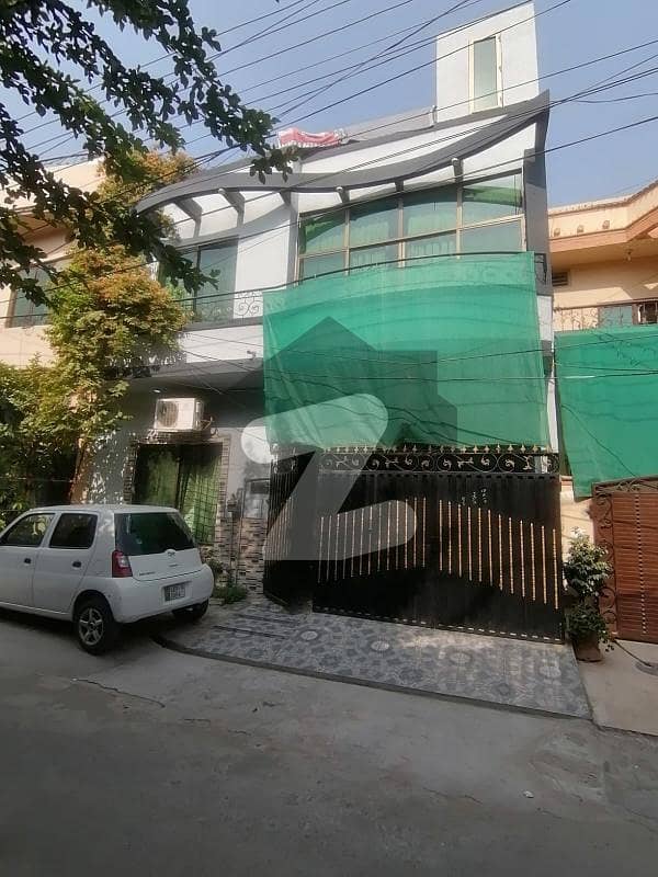 Johar Town Phase 2 Block J 2 5 MARLA House For Sale 6 Bedroom Daring Room Double Kitchen