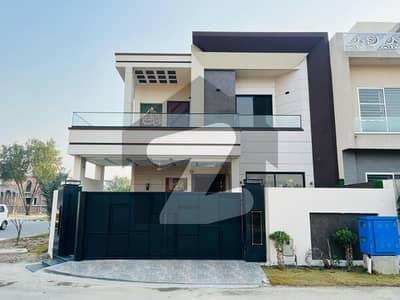 11 Marla Brand New House At Good Location For Sale M2A In Lake City Lahore.