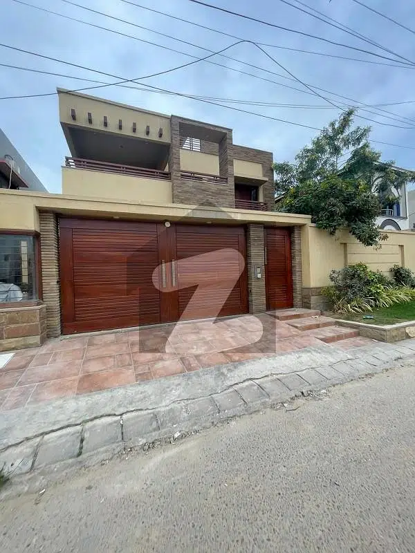 Bungalow 500 Yard For Rent 2 Unit Prime Location In Dha Phase 8 Karachi