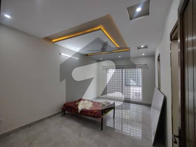 Most Beautiful Specious Style House For Rent