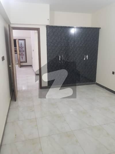 Beautiful 4 Bed Drawing Lounge West Open