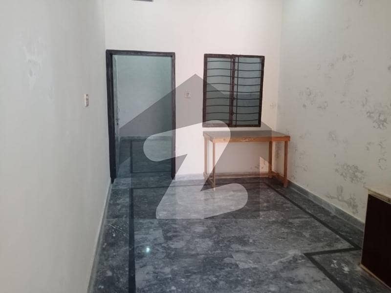 Prime Location 1 Marla House Is Available In Affordable Price In Piran Ghaib Road
