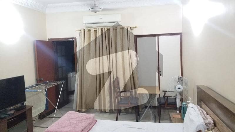 Prime Location 200 Square Yards Flat Is Available In Affordable Price In Karachi Administration Employees - Block 3
