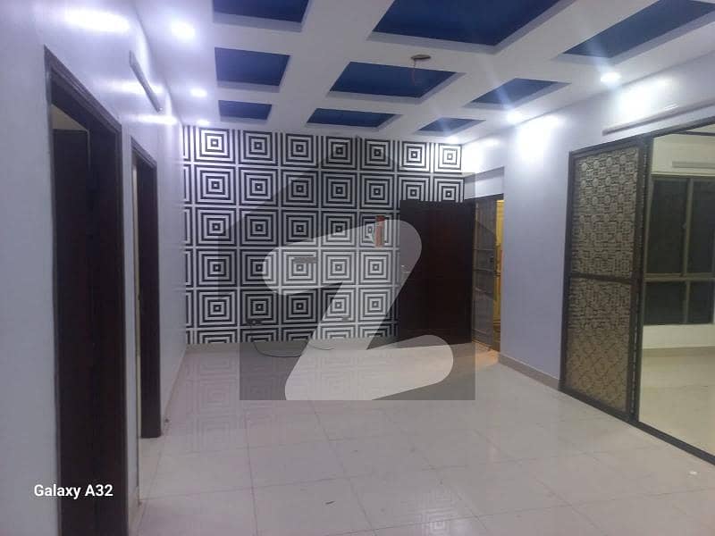 Prime Location 200 Square Yards Upper Portion In Karachi Administration Employees - Block 5 Is Available For sale