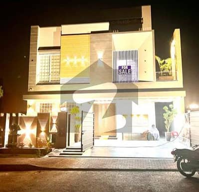 10 marla Designer Brand new house for sale in Overseas B Bahria town Lahore