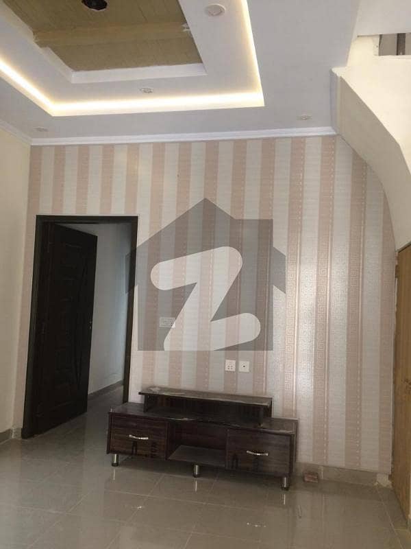 مصطفیٰ ٹاؤن لاہور میں 3 کمروں کا 2 مرلہ مکان 85.0 لاکھ میں برائے فروخت۔