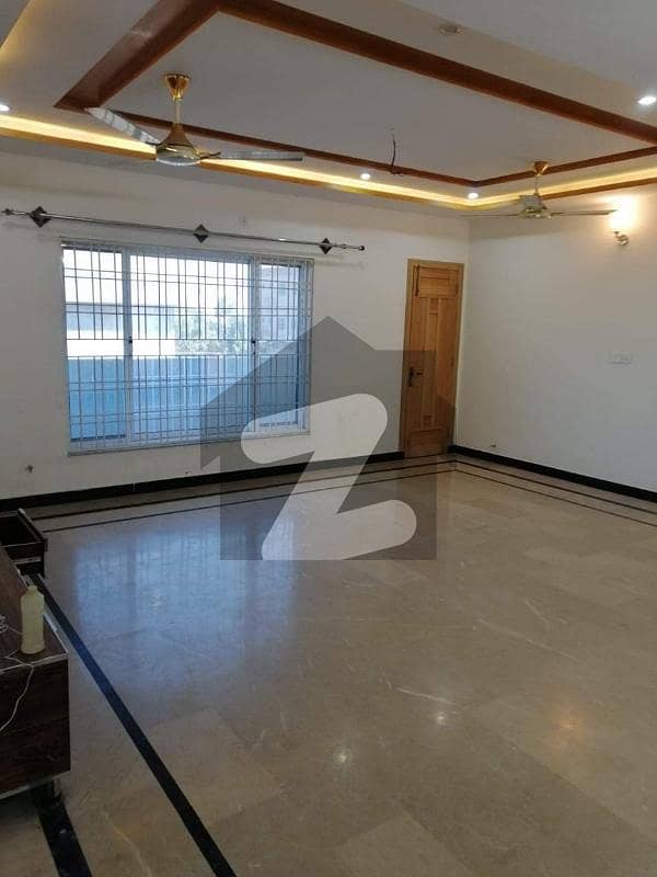 D17 MVHS Kanal Upper Portion Available For Rent