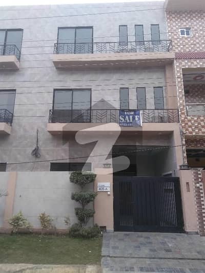 4 Marla Half Triple Storey 2 Beautiful Design Houses For Sale In Bismillah Housing Society.