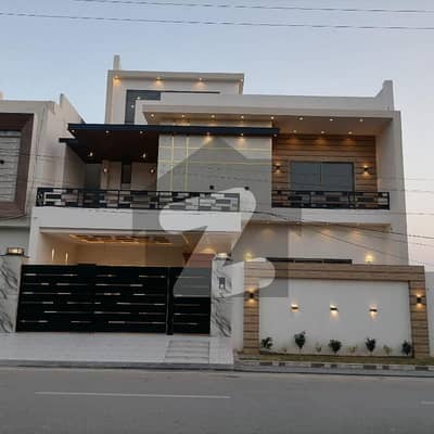 10 Marla Beautiful Double Storey House Is Available For Sale In Jeewan City Housing Scheme Sahiwal