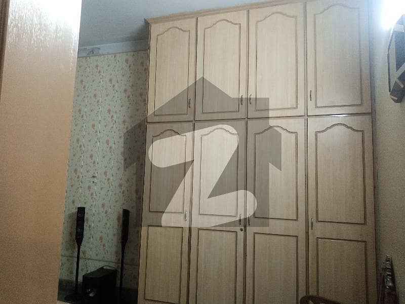 ایچیسن سوسائٹی لاہور میں 2 کمروں کا 10 مرلہ مکان 55.0 ہزار میں کرایہ پر دستیاب ہے۔